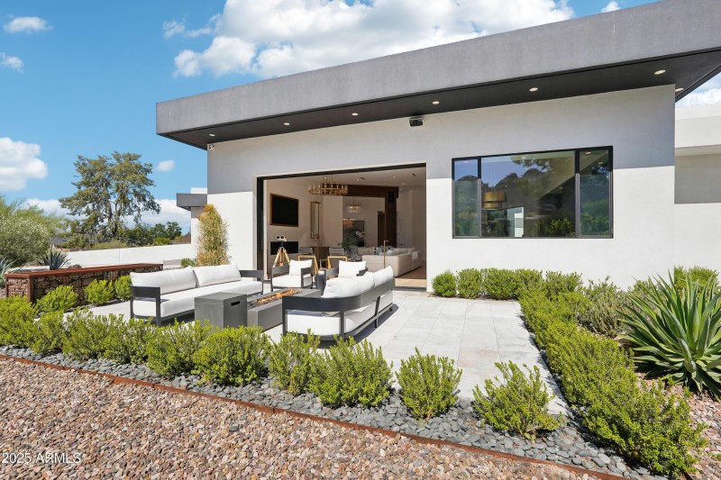 11-print-E Solano Dr-2904-009