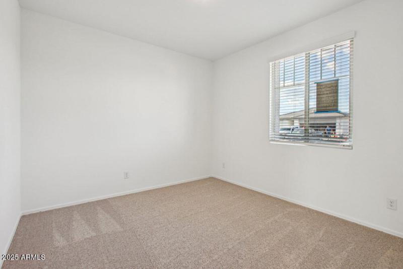 13-web-or-mls-W Old Timer Rd-05042025-01