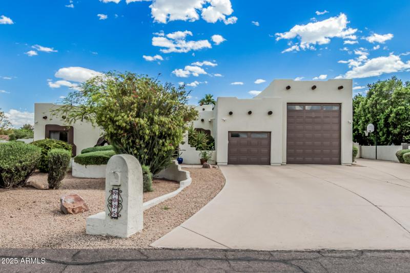 Your Private Resort Awaits in Peoria