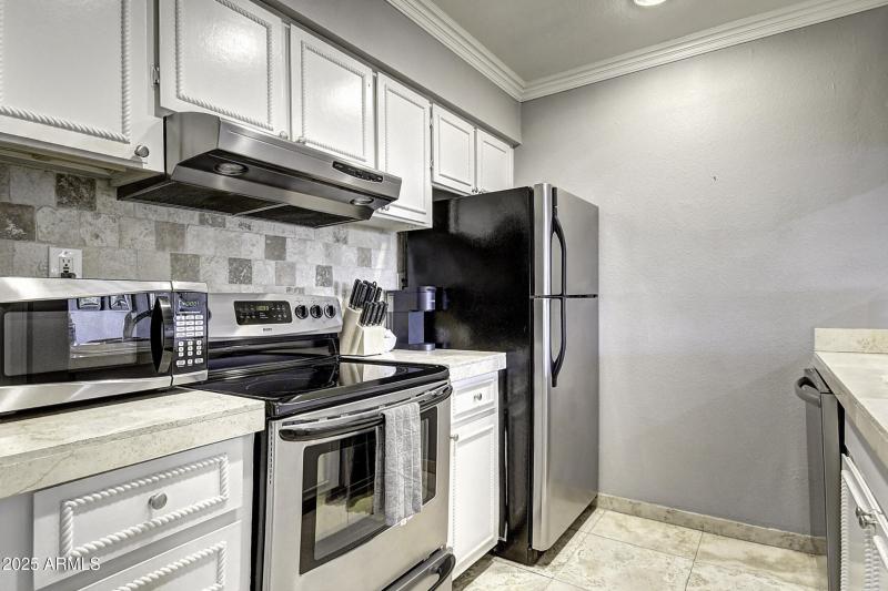 7625 E Camelback Rd Unit B 203 (5)