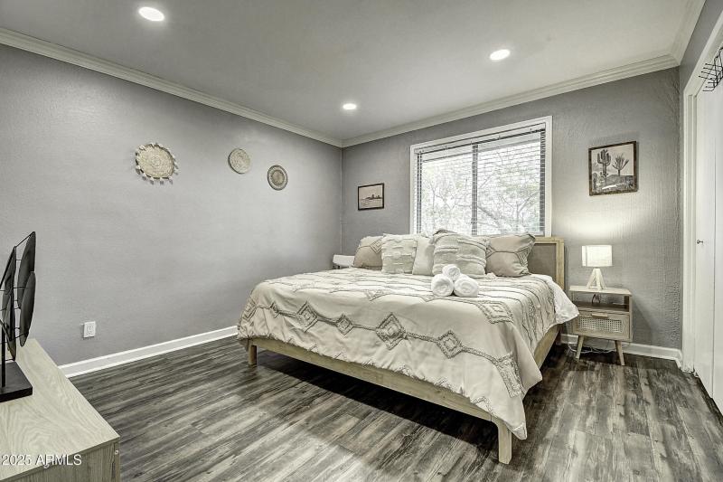 7625 E Camelback Rd Unit B 203 (24)