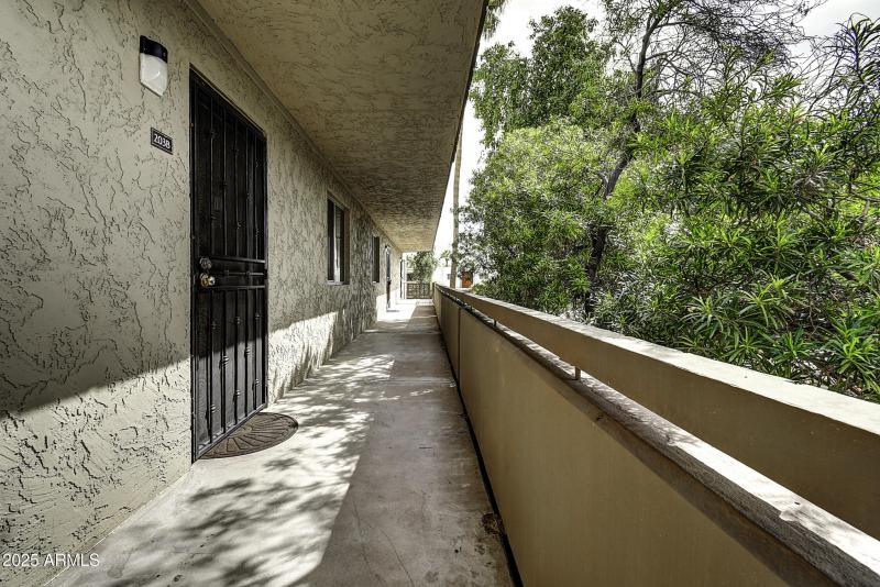 7625 E Camelback Rd Unit B 203 (27)