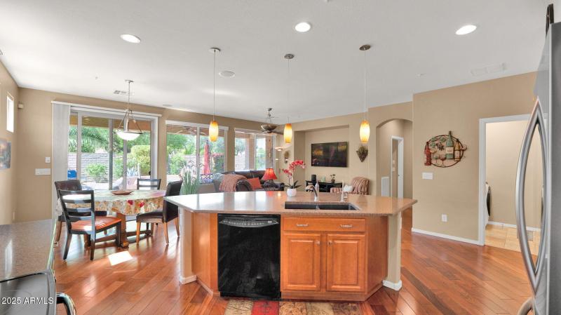 11-web-or-mls-P1321598