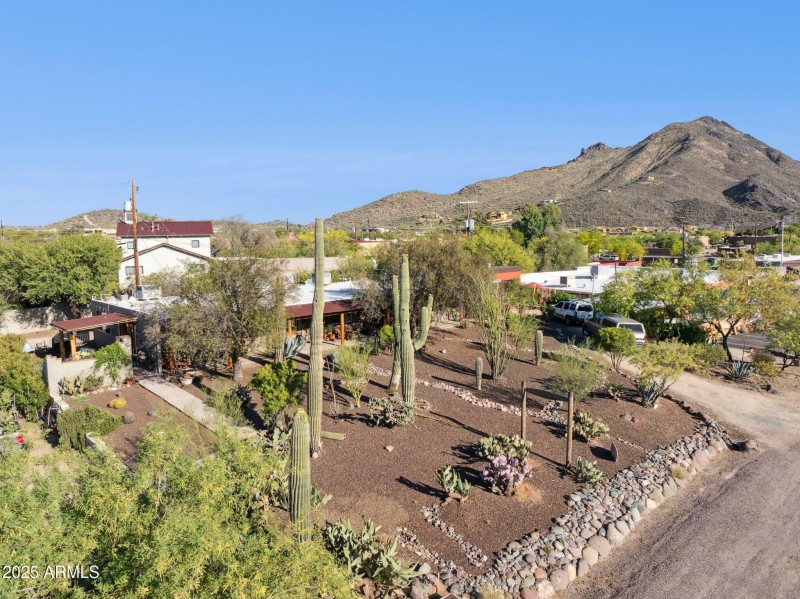 3-web-or-mls-38405-n-jacqueline-dr-compl