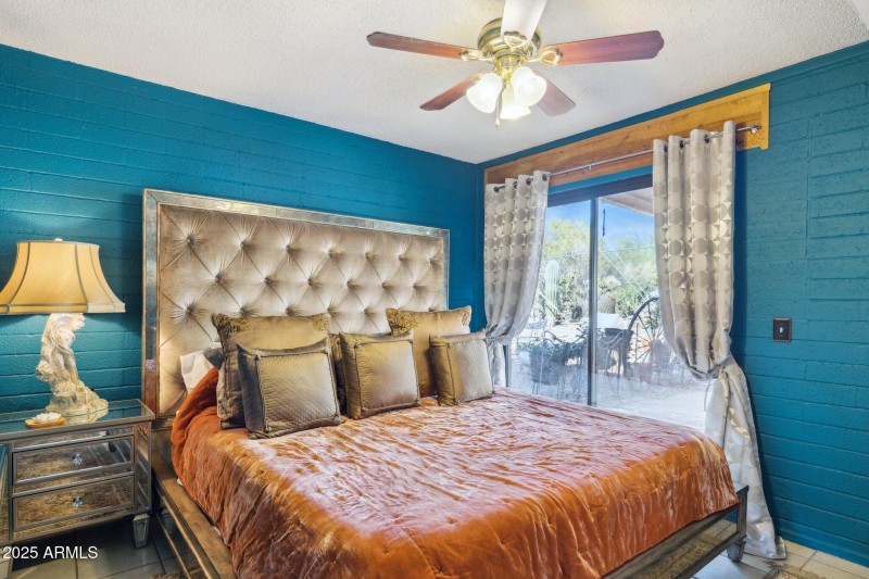 7-web-or-mls-38405-n-jacqueline-dr-unit-