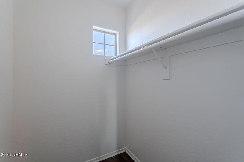 27-web-or-mls-Bramwell-27