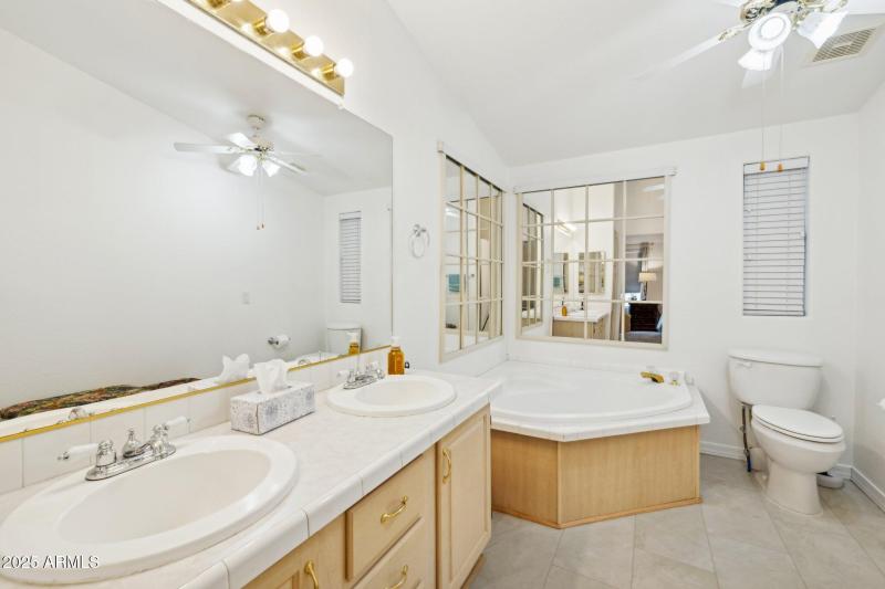 15-web-or-mls-3901-e-pinnacle-peak-rd-10