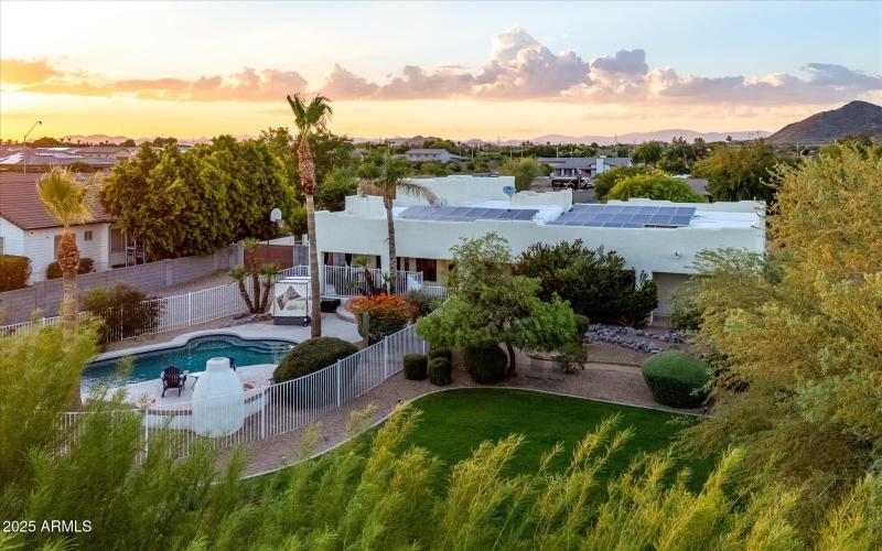 Capture Colorful Sunsets