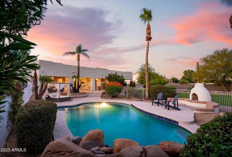 The Staycation Life, Every Day