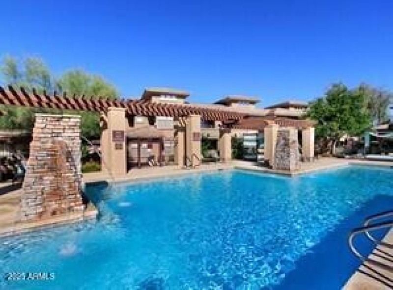 edge-at-grayhawk-scottsdale-az-building-