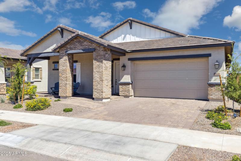 20606 E Avenida Del Valle Ct