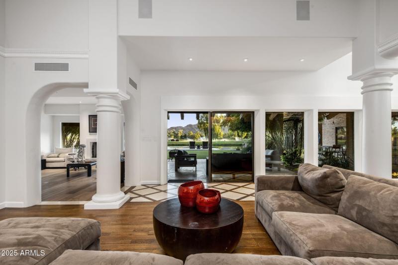 19-web-or-mls-DSC07344