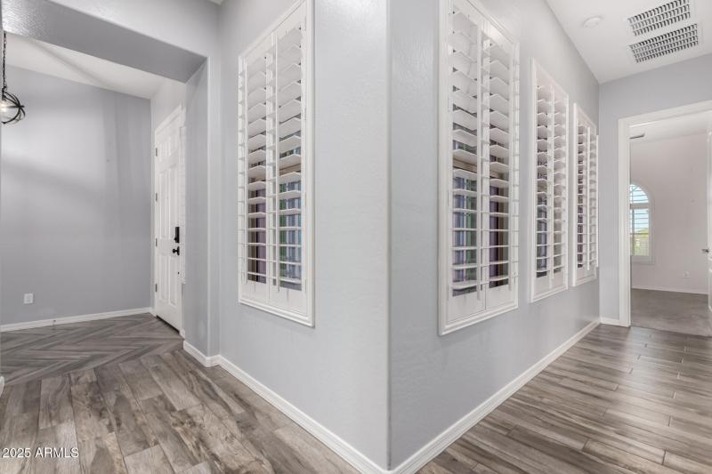 Plantation shutters