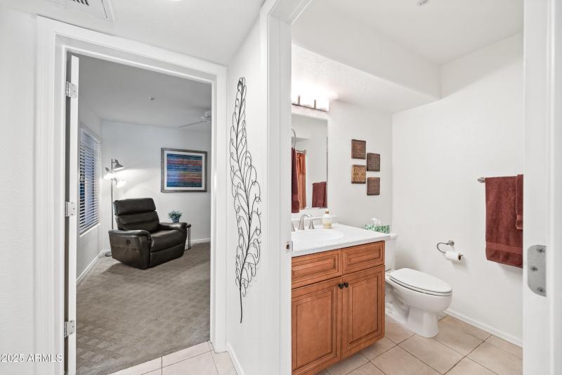 29-16631EELB212-ocupix