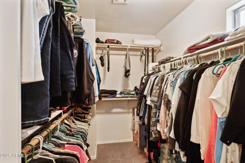 22-web-or-mls-21019-n-sansom-dr