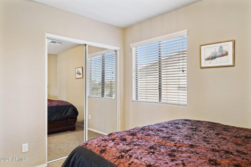 29-web-or-mls-21019-n-sansom-dr