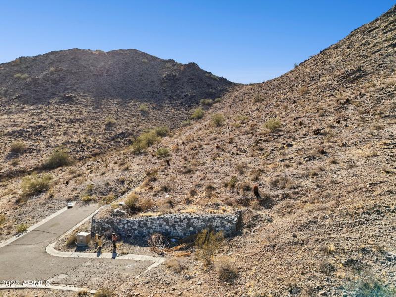 2-web-or-mls-3367-n-highlands-dr-39