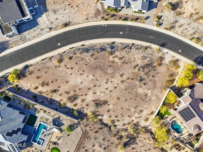 11-web-or-mls-17837-w-estes-way