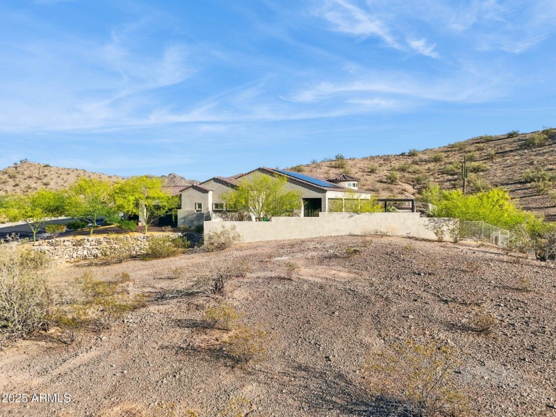 12-web-or-mls-17837-w-estes-way