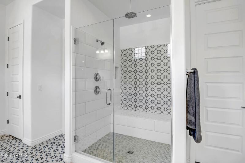 PRIMARY WALKIN SHOWER