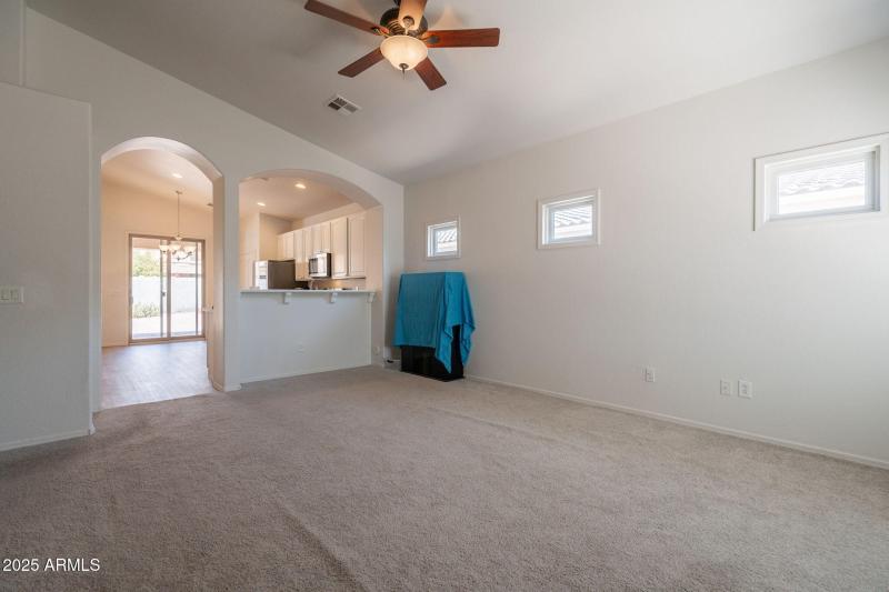 7-web-or-mls-Hubbard-7