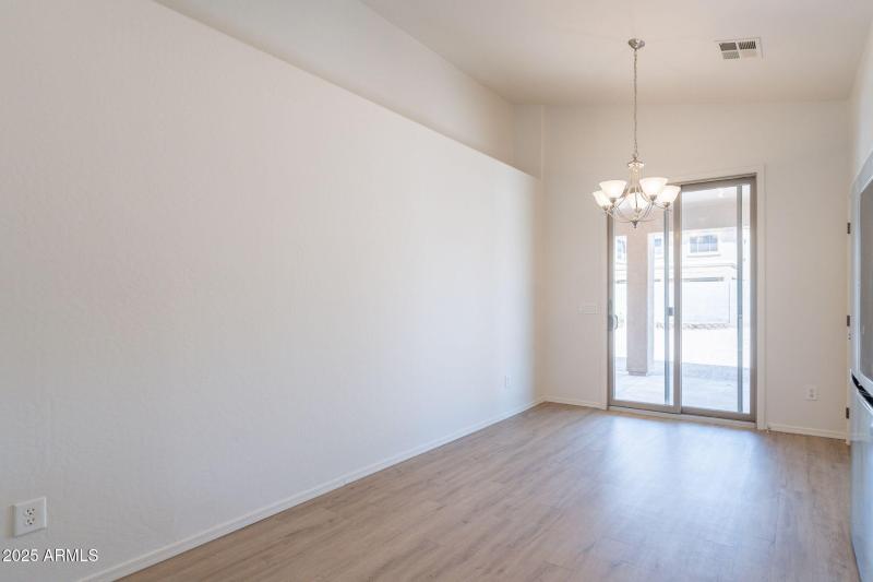 17-web-or-mls-Hubbard-17