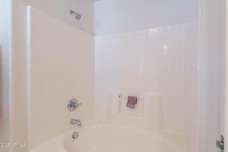 28-web-or-mls-Hubbard-28