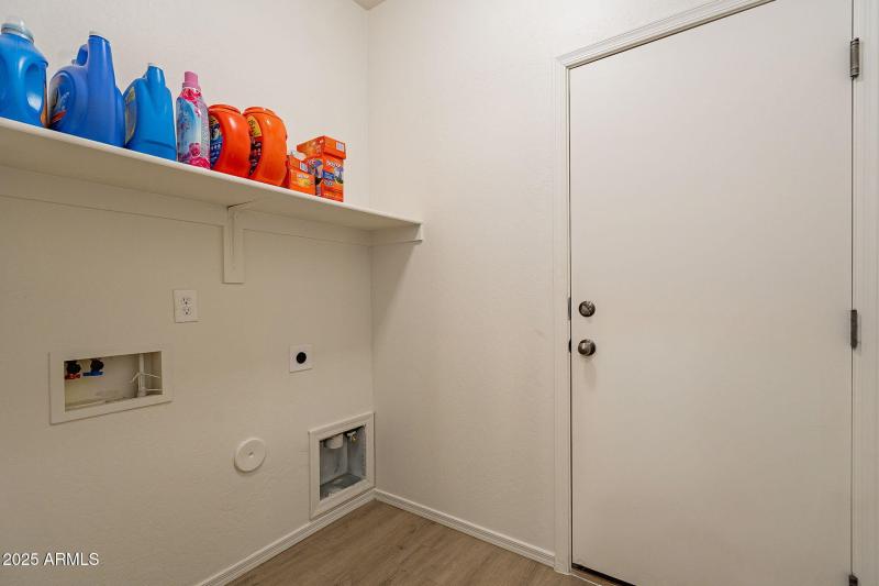 30-web-or-mls-Hubbard-30