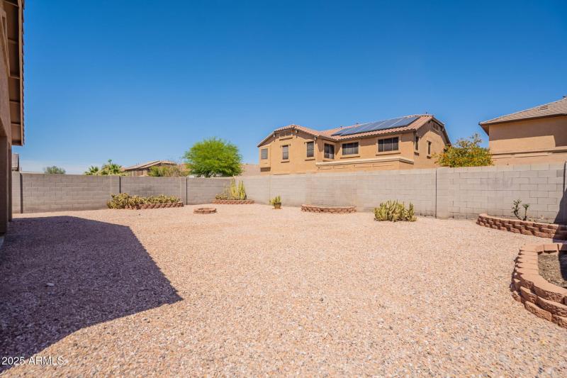 33-web-or-mls-Hubbard-33