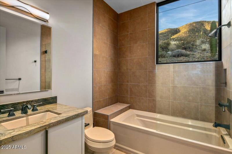 061-Guest House Bath