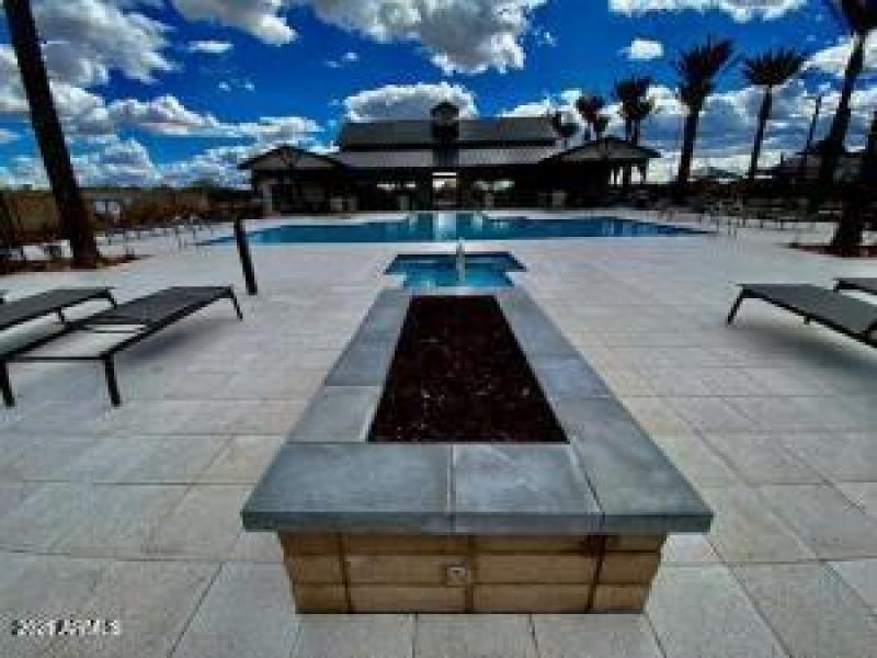 20241021232621948908000000