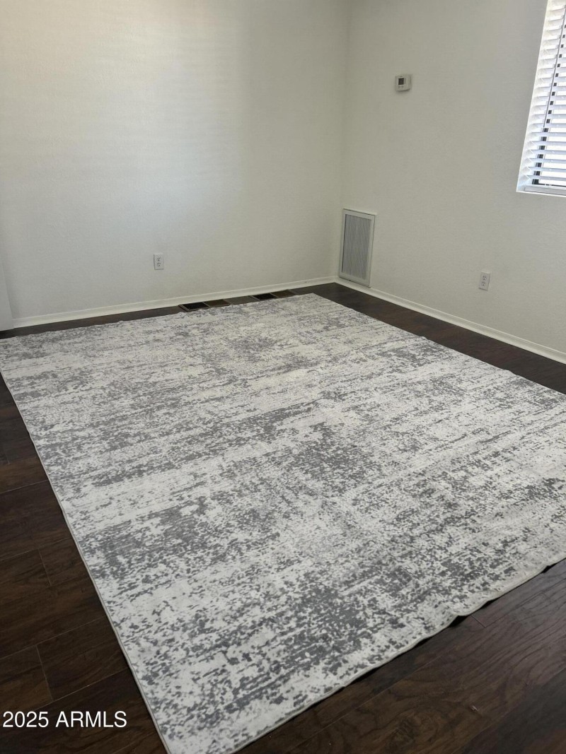 010DB0B7-3660-463D-9756-53617D812B26