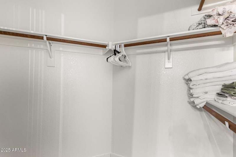 16-Mountain View Lake