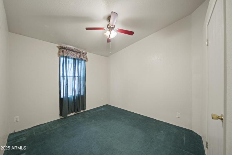 22780 W Sunrise Rd 00027