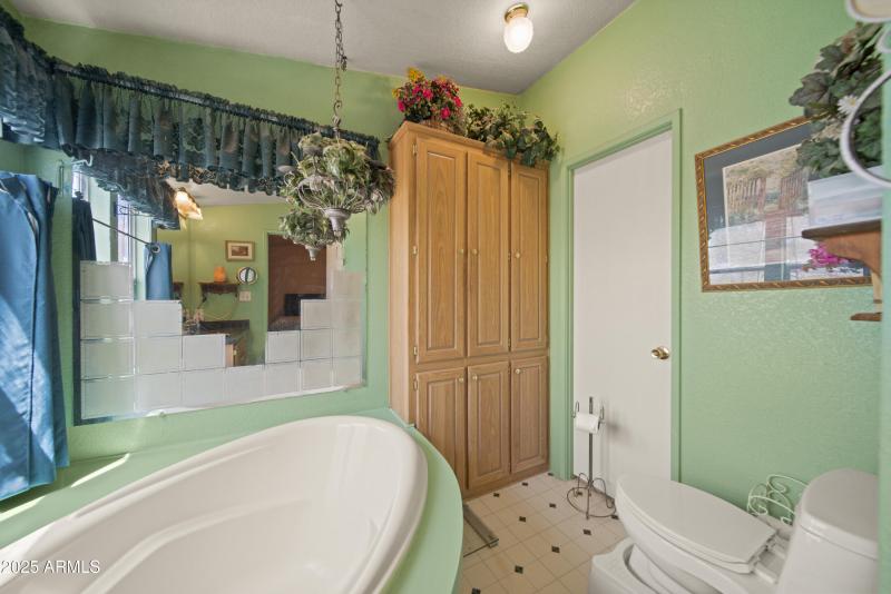 22780 W Sunrise Rd 00031