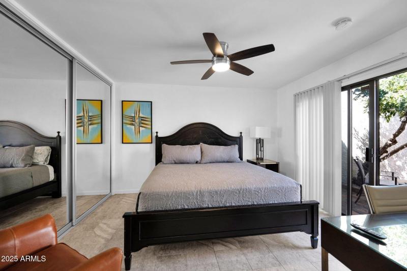 Casita 3rd Bed and bath