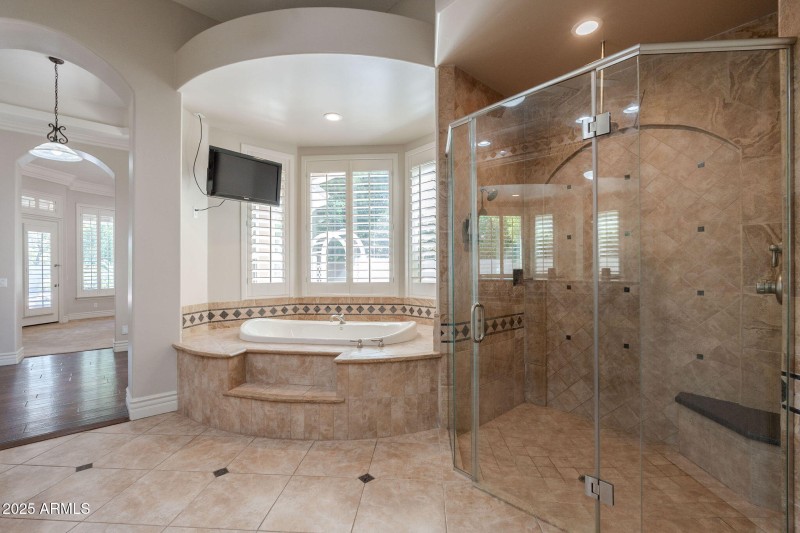 29-web-or-mls-Norcroft-29