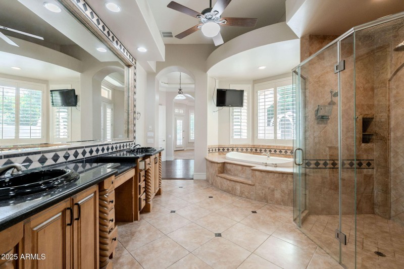 33-web-or-mls-Norcroft-33