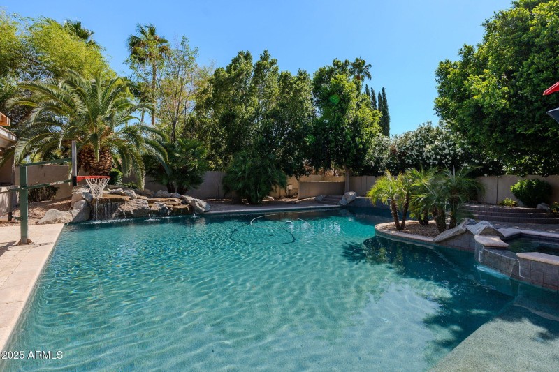 107-web-or-mls-Norcroft-108