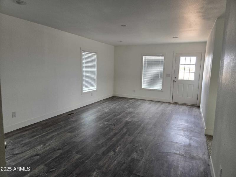 WhatsApp Image 2025-05-05 at 11.42.27 PM