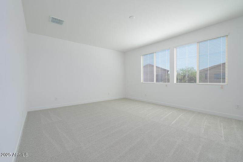 Tri Pointe Terraza 89 - Primary Suite-1M