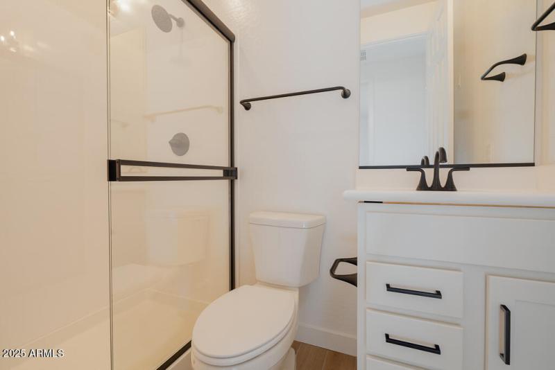 Tri Pointe Terraza 90 - Bathroom 3-1MLS