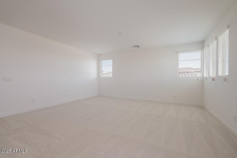 Tri Pointe Terraza 92 - Loft-1MLS