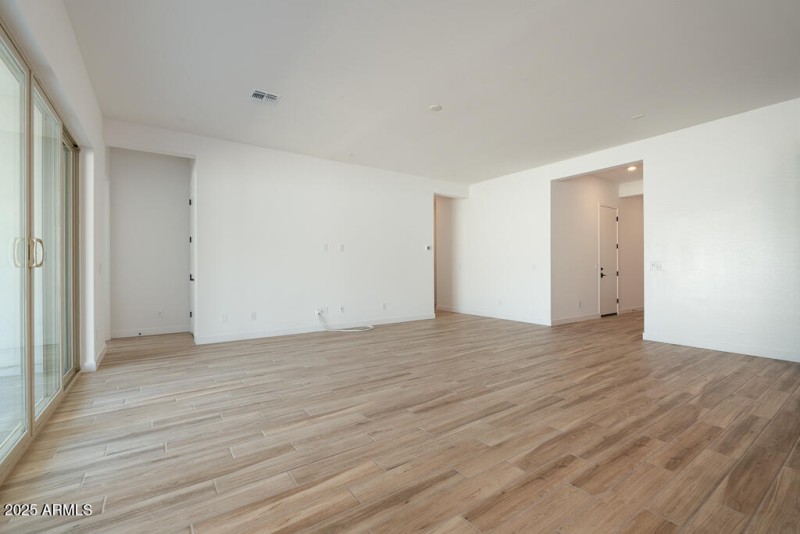 Tri Pointe Terraza 93 - Great Room-1MLS