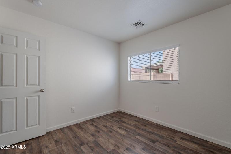 32-web-or-mls-Sunshine-32