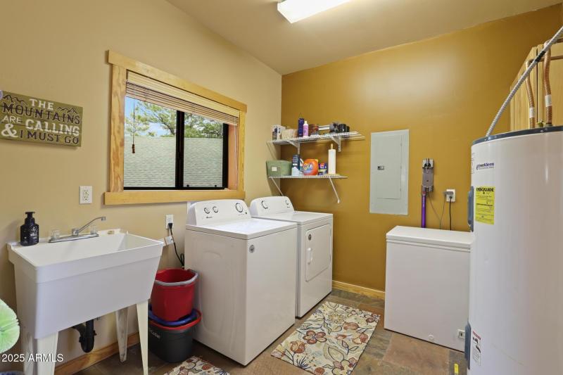Laundry utility room