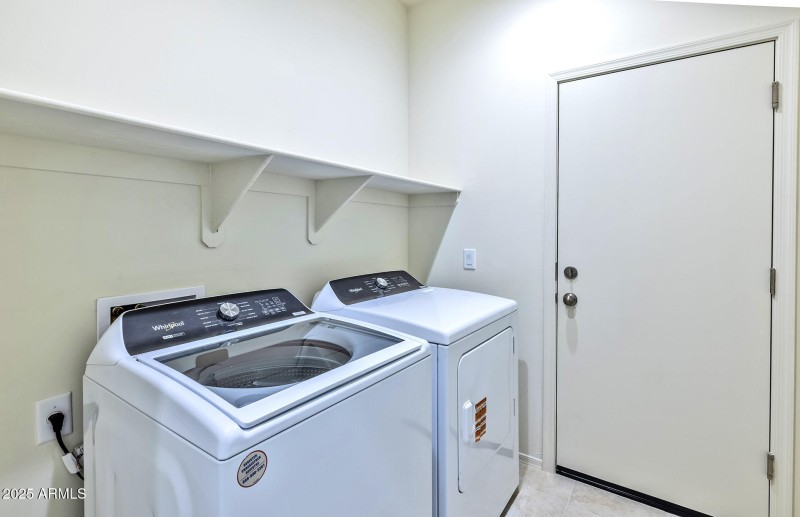 15 - Laundry Room