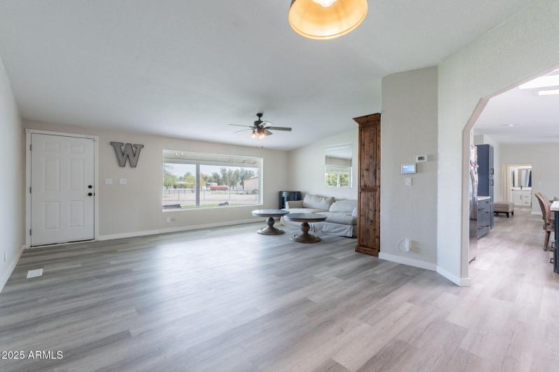 17-web-or-mls-Buckeye-17