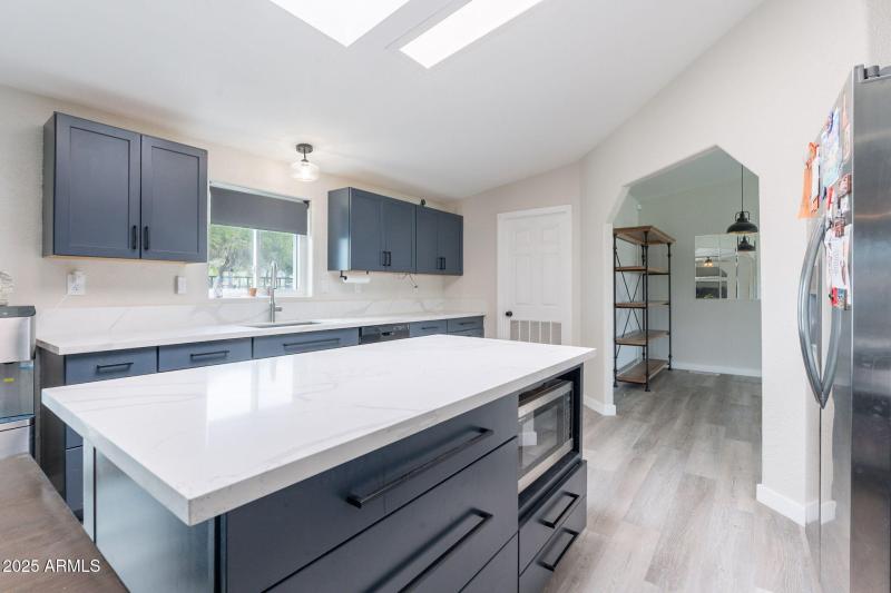 25-web-or-mls-Buckeye-25