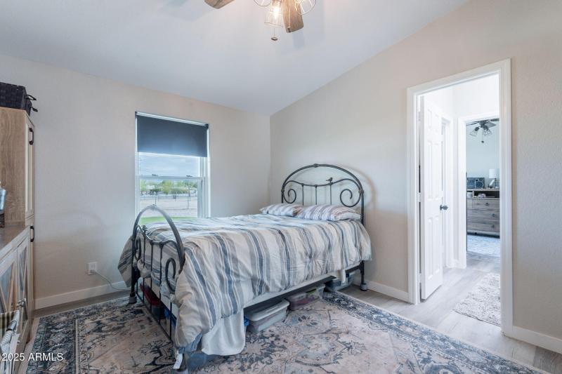 52-web-or-mls-Buckeye-52